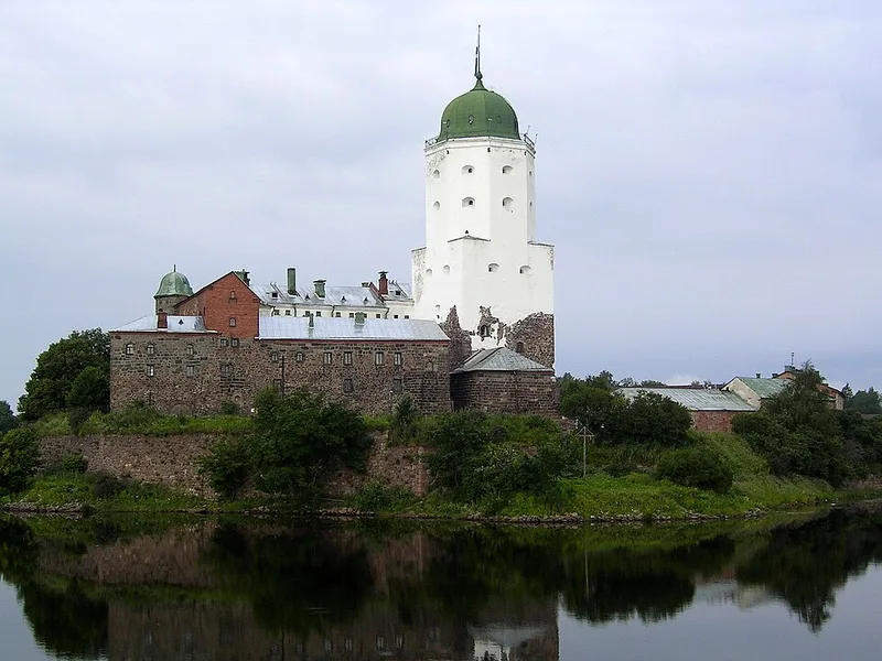 Ch&acirc;teau m&eacute;di&eacute;val de Vyborg fond&eacute; en 1293 par les Su&eacute;dois
