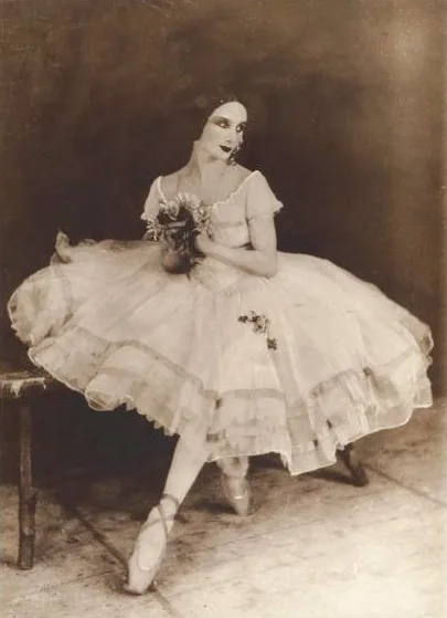 Anna Pavlova dans le r&ocirc;le de Giselle, ballet classique